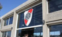 /album/la-pension-de-river/entrada-gimnasio-jpg/